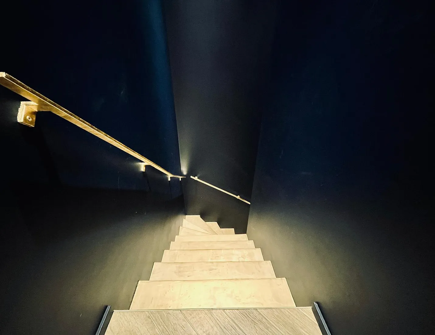 n d7z60vzrbqgbnvnnm0vyj lg opt